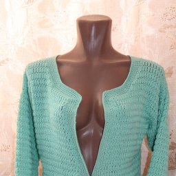 Женская кофточка