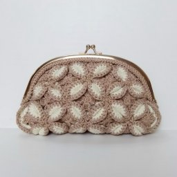 Сумочка вязаная ручной работы