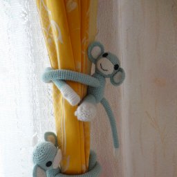 Держатели для штор в детскую комнатку