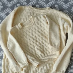 Спицами дочке и внуку