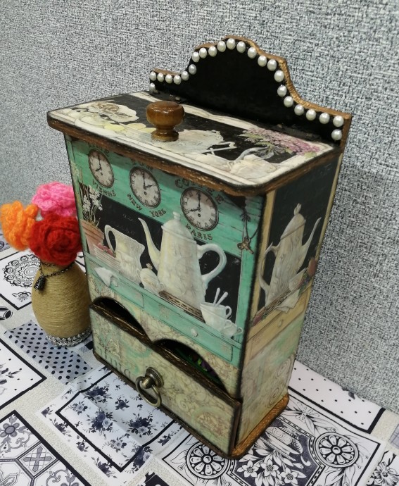 Чайный домик из картона. Чайный домик из картона.