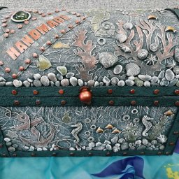 Сундучок в морском стиле.