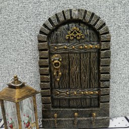 Ключница "Тайная дверь" из картона. По мастер-классу Valeri R