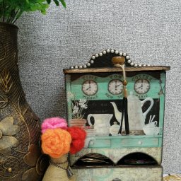 Чайный домик из картона.