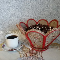 Конфетница из джута.