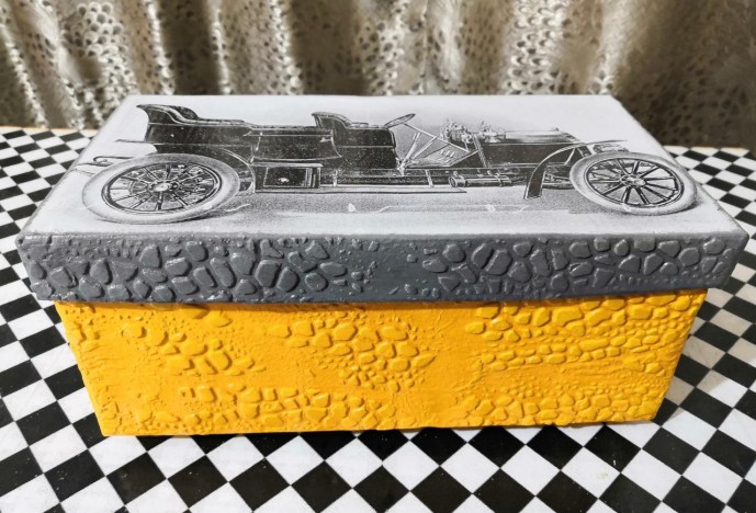 Коробочки всякие нужны, коробочки всякие важны. Коробочки всякие нужны, коробочки всякие важны.