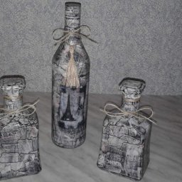 Имитация камня.