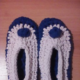 Из старых футболок.