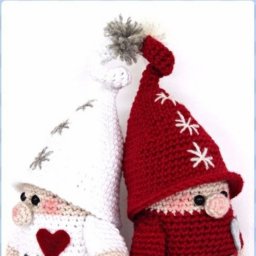 Неординарные изделия и милые гномики.