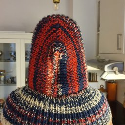 Мегаснуд и рукавицы.