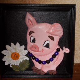 Во время отдыха от вязания.