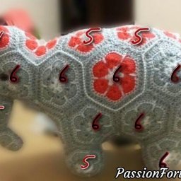 Индийский слон из мотивов (МК)