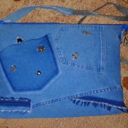 Вторая жизнь старых джинсов.