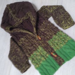 Деткам с любовью,есть много в наличии