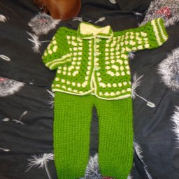 Костюмчик крючком - спицами
