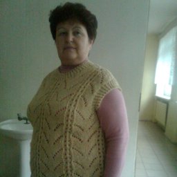 Жилет спицами