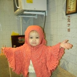 Пончо и косынка для племянницы