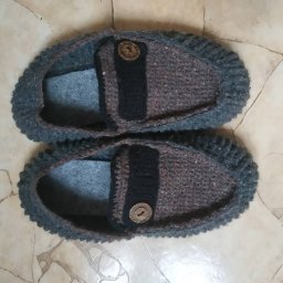 Тапочки для мужа(широкие получились)