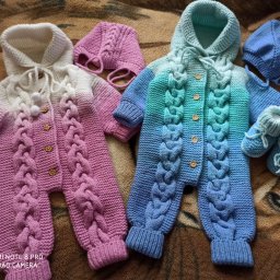 Решила пустить остатки ниточек в дело.