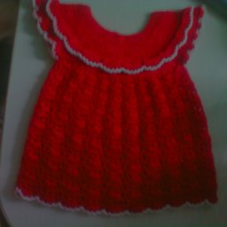 Еще немного вязалочек. Платьица.