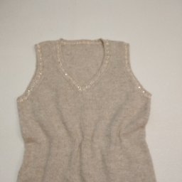 Безрукавка женская с пайетками
