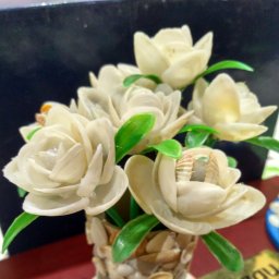 Цветы из ракушек