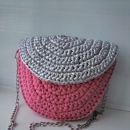 Сумочка из трикотажной пряжи