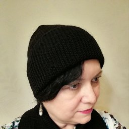 Черная  шапка бини и шарф