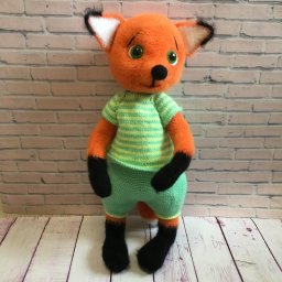 Малыш лисёнок.