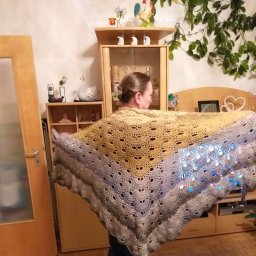 шаль . увидела , понравилась , связала .