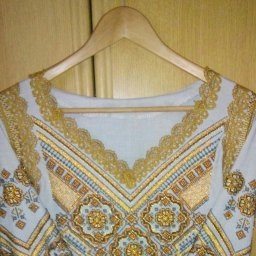 Блуза вышитая бисером