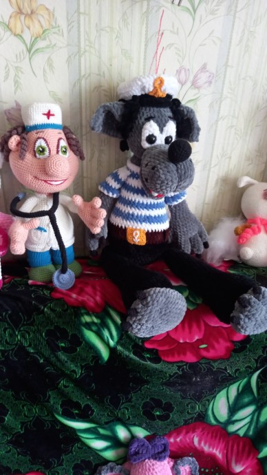 Игрушки.