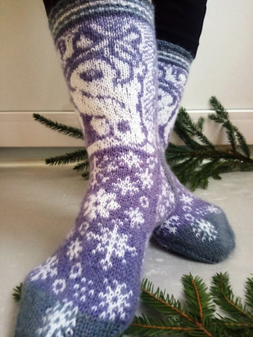 Носочки с символом 2026 года