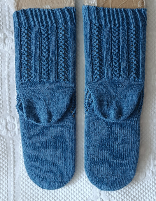 Ажурные носочки Pretty Privilege (привилегия красоты)