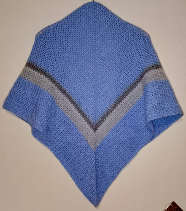 Продам шали ручной работы.