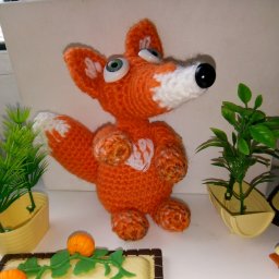 Лисичка крючком.