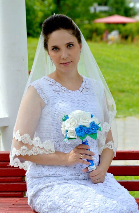 Вязаное свадебное платье.