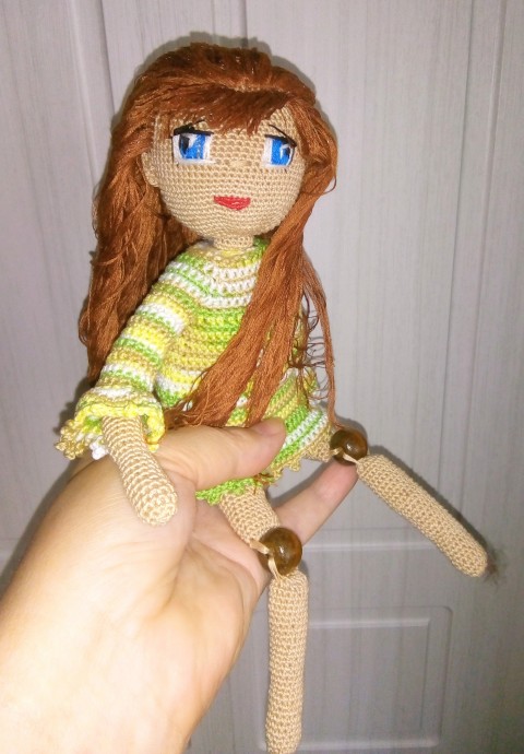 Игровая шарнирная куколка Люся . Игровая шарнирная куколка Люся .