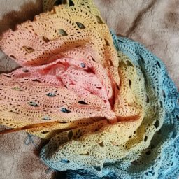 Процесс вязания очередного бактуса!!!