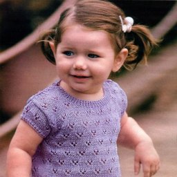 Ажурная летняя кофточка на малышку