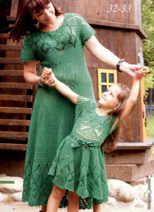 Платья для мамы и дочки крючком