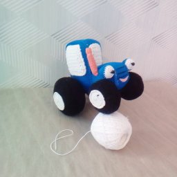 Синий трактор