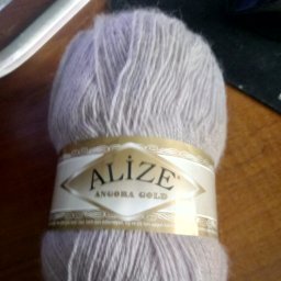 И еще одна кофта.