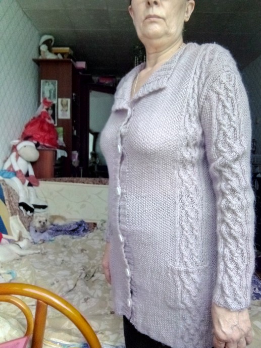 И еще одна кофта. И еще одна кофта.