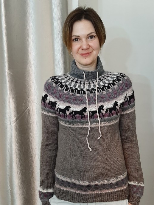 Лопапейса с лошадками для дочки Лопапейса с лошадками для дочки