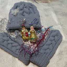 Красивый зимний комплект