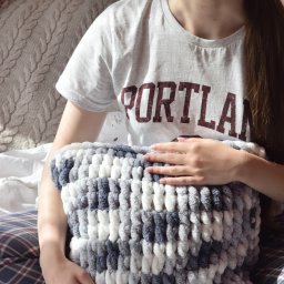 Мои новые вязаные подушечки