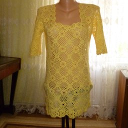 Красивая кофточка