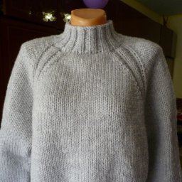 МОЯ  НОВАЯ  РАБОТА.  СВЯЗАЛСЯ  СВИТЕР  НА  ЗАКАЗ