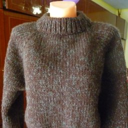 МОЯ  НОВАЯ  РАБОТА.  СВЯЗАЛСЯ  ОЧЕРЕДНОЙ  СВИТЕР   НА  ЗАКАЗ